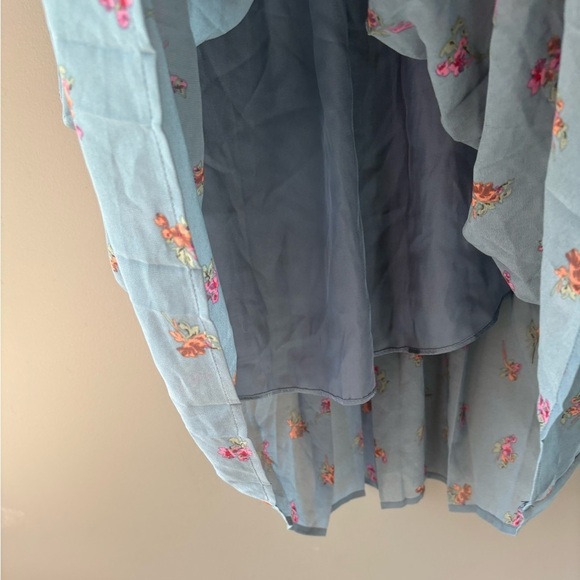 Vera moda size xs Floral Blue Midi Dress, silky lining, Pleated skirt - Picture 5 of 6